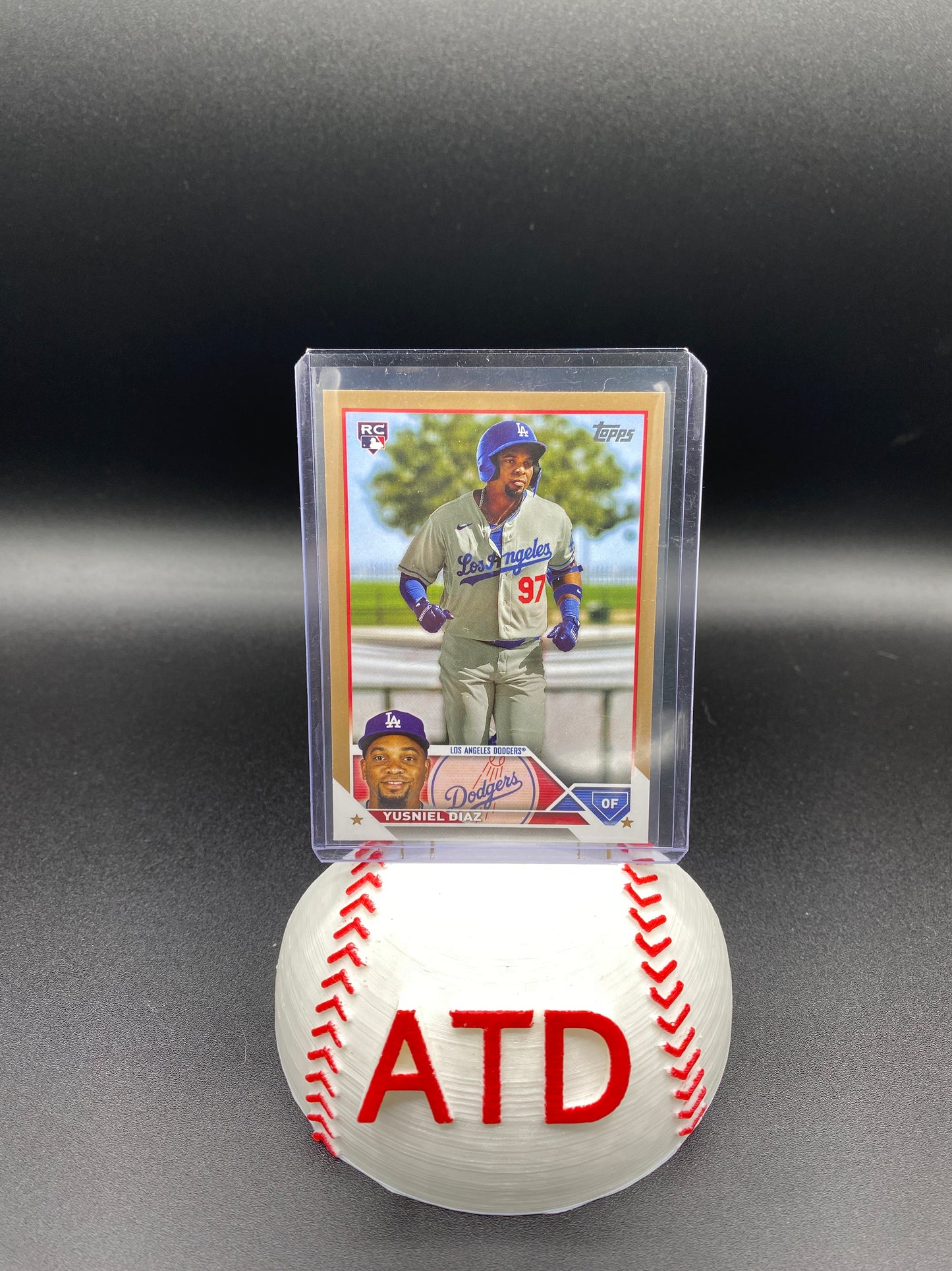 Yusniel Diaz Topps Gold Rookie Card 305/2023