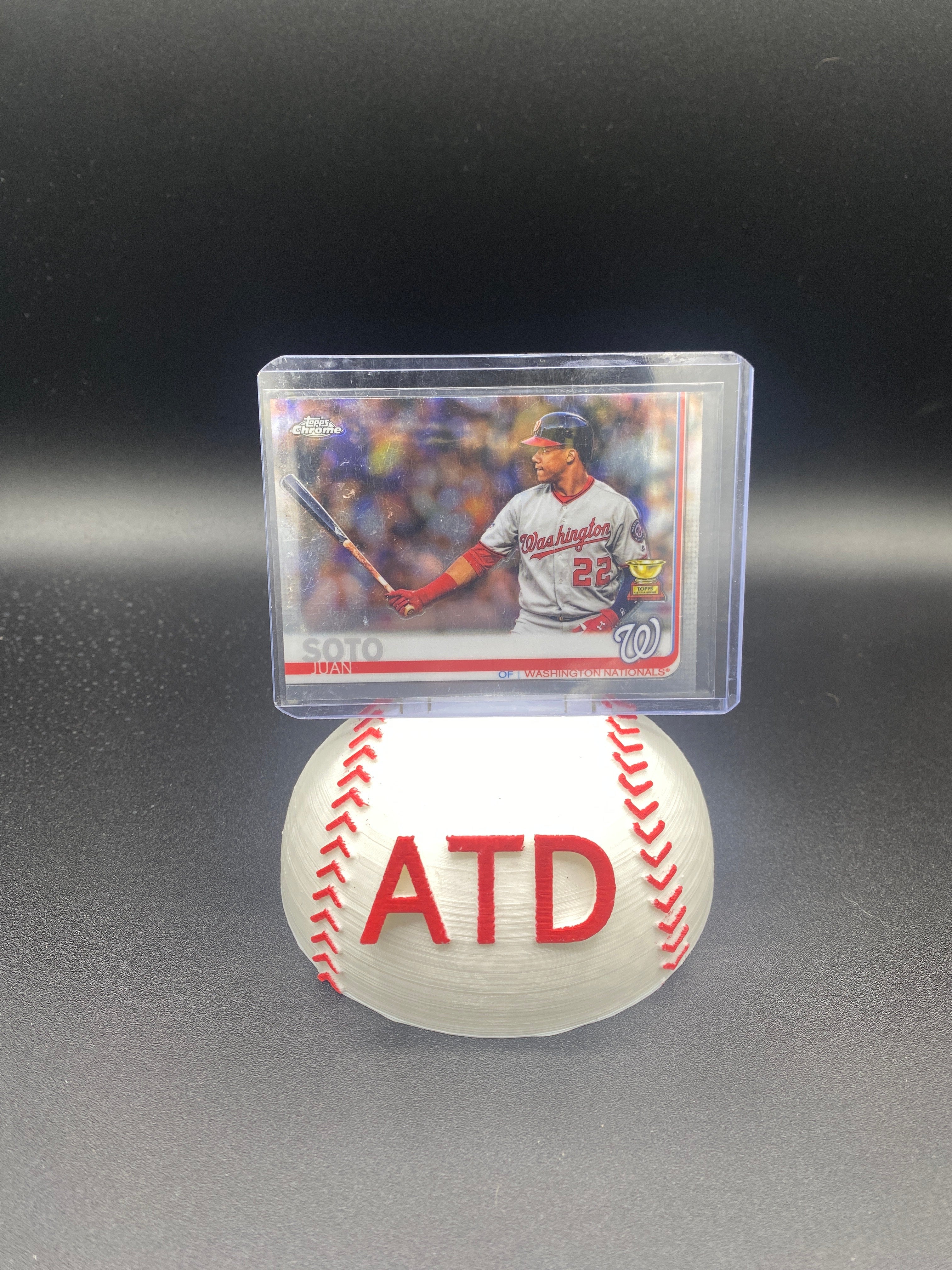 Juan Soto Topps Chrome Gold Trophy – atd-baseball